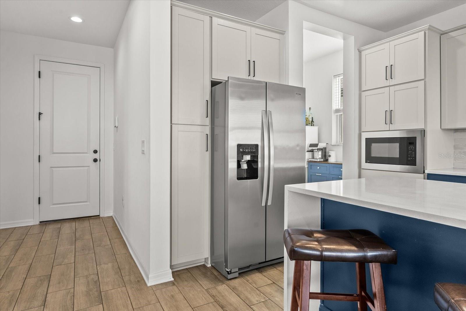 Image 9 of 45 For 8330 Abalone Loop