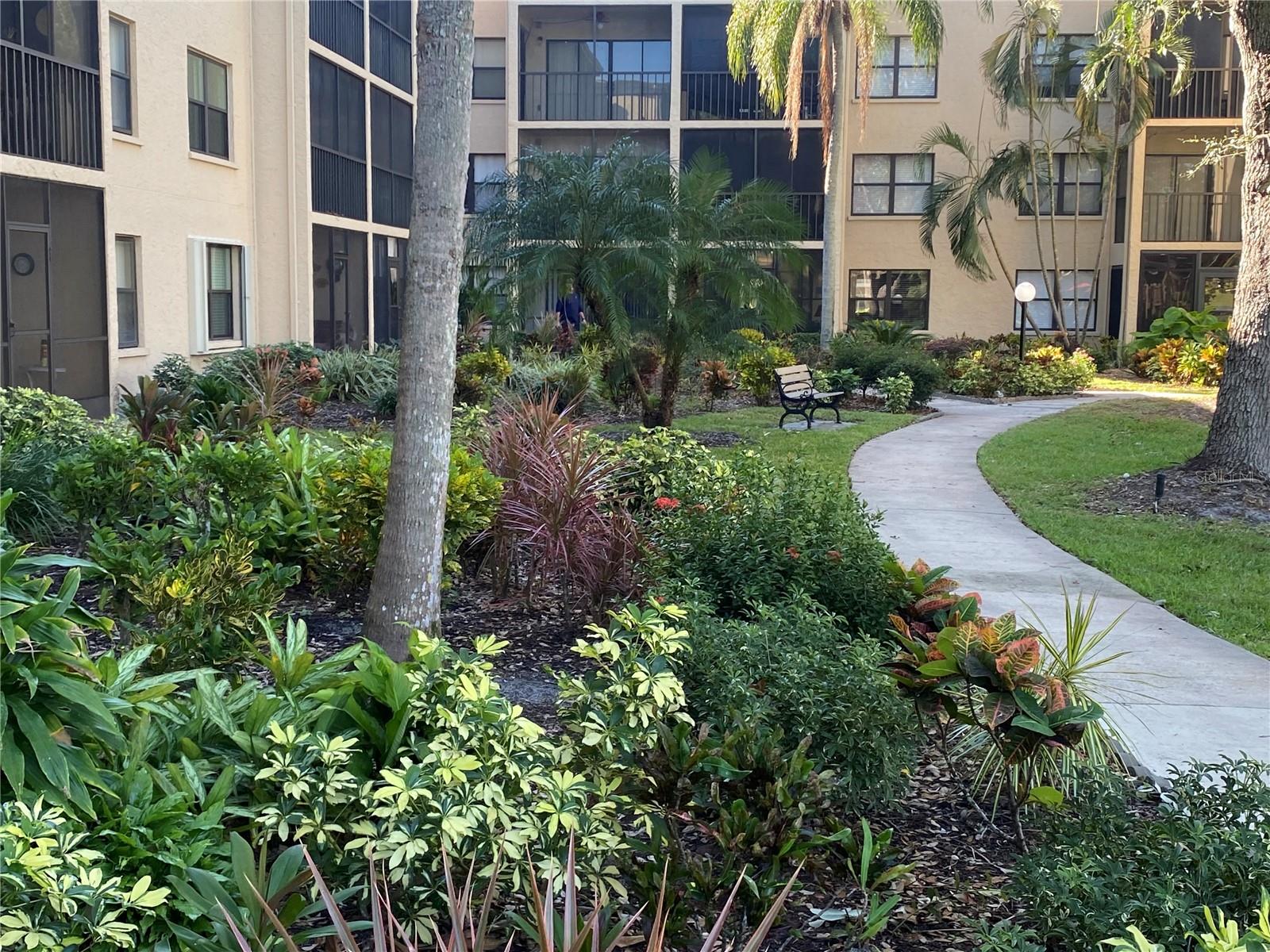 Image 38 of 41 For 435 30th Avenue W D103