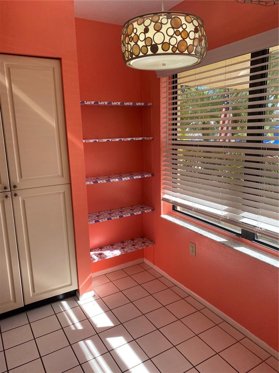 Image 9 of 41 For 435 30th Avenue W D103