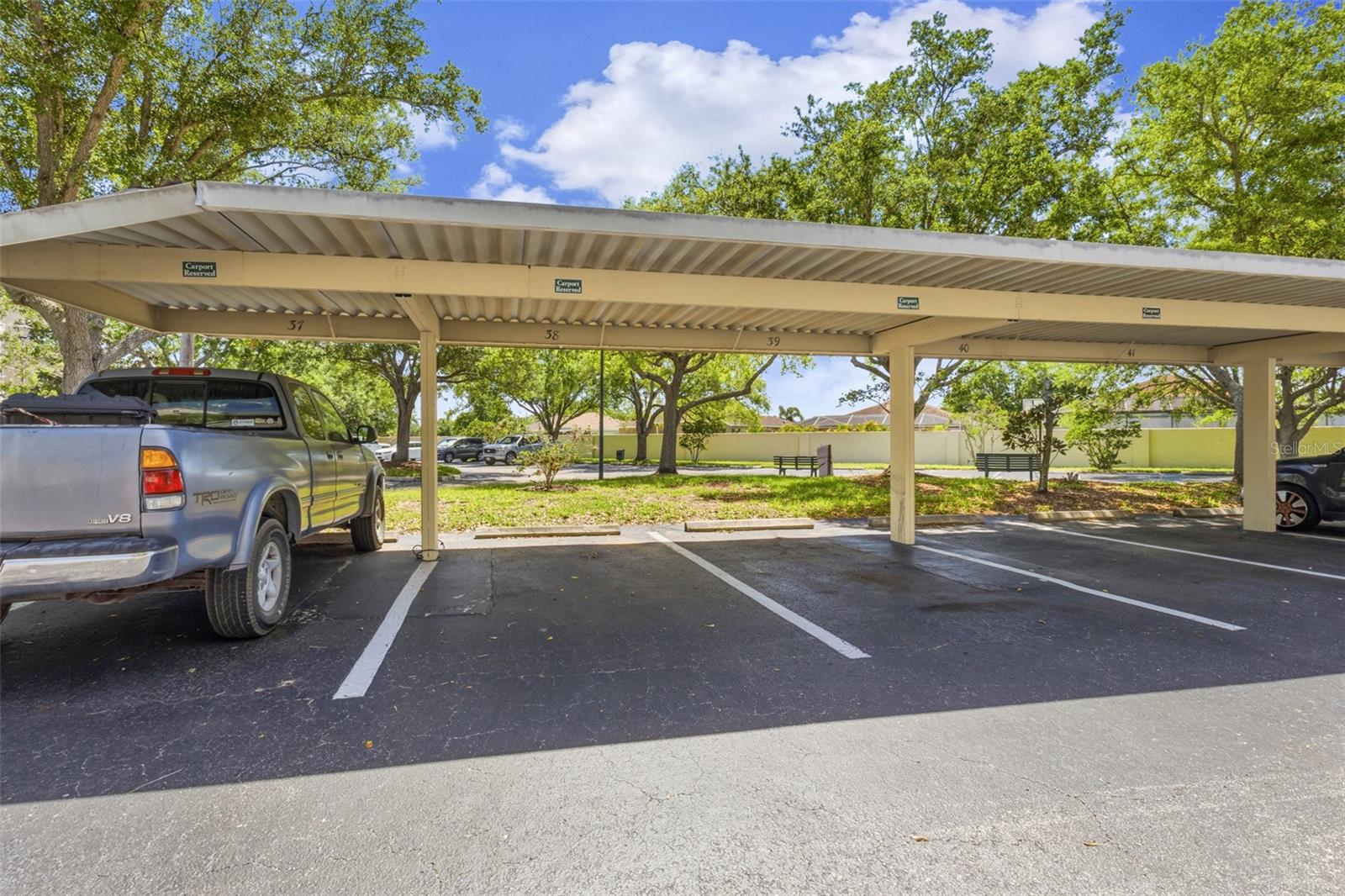 Image 4 of 50 For 5180 Northridge Road 110