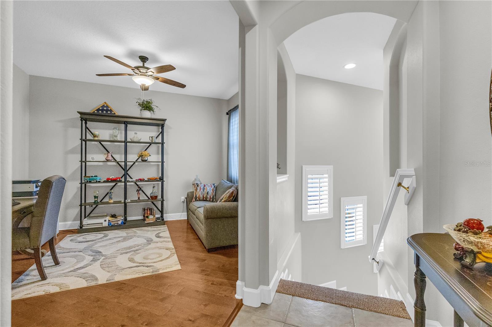 Image 26 of 61 For 927 River Basin Court 201c