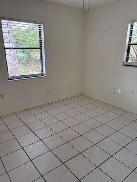 Image 11 of 12 For 442 Jefferson Avenue