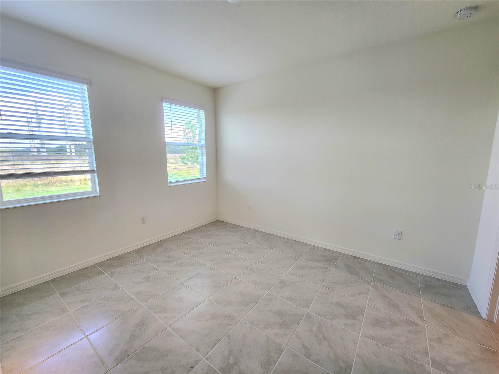 Image 15 of 41 For 11434 Gallatin Trail