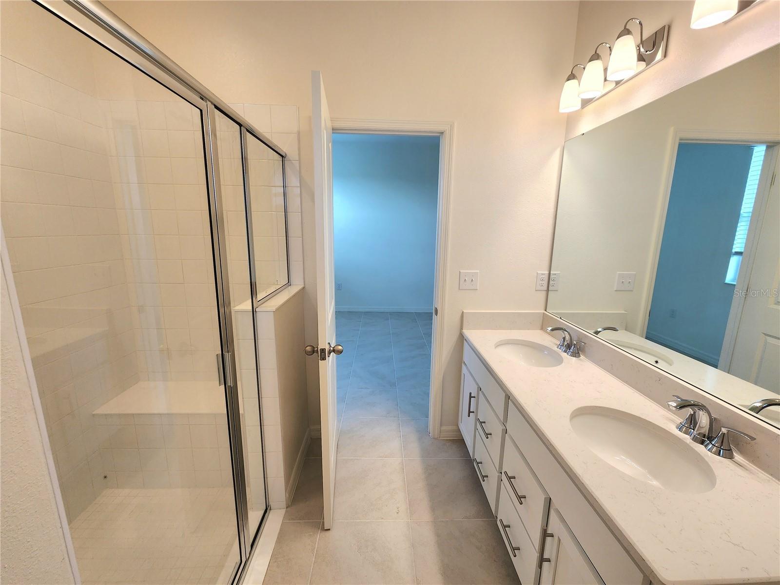 Image 18 of 41 For 11434 Gallatin Trail