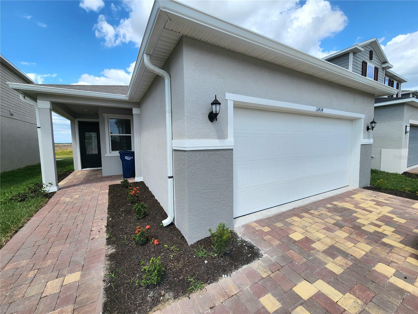 Image 2 of 41 For 11434 Gallatin Trail