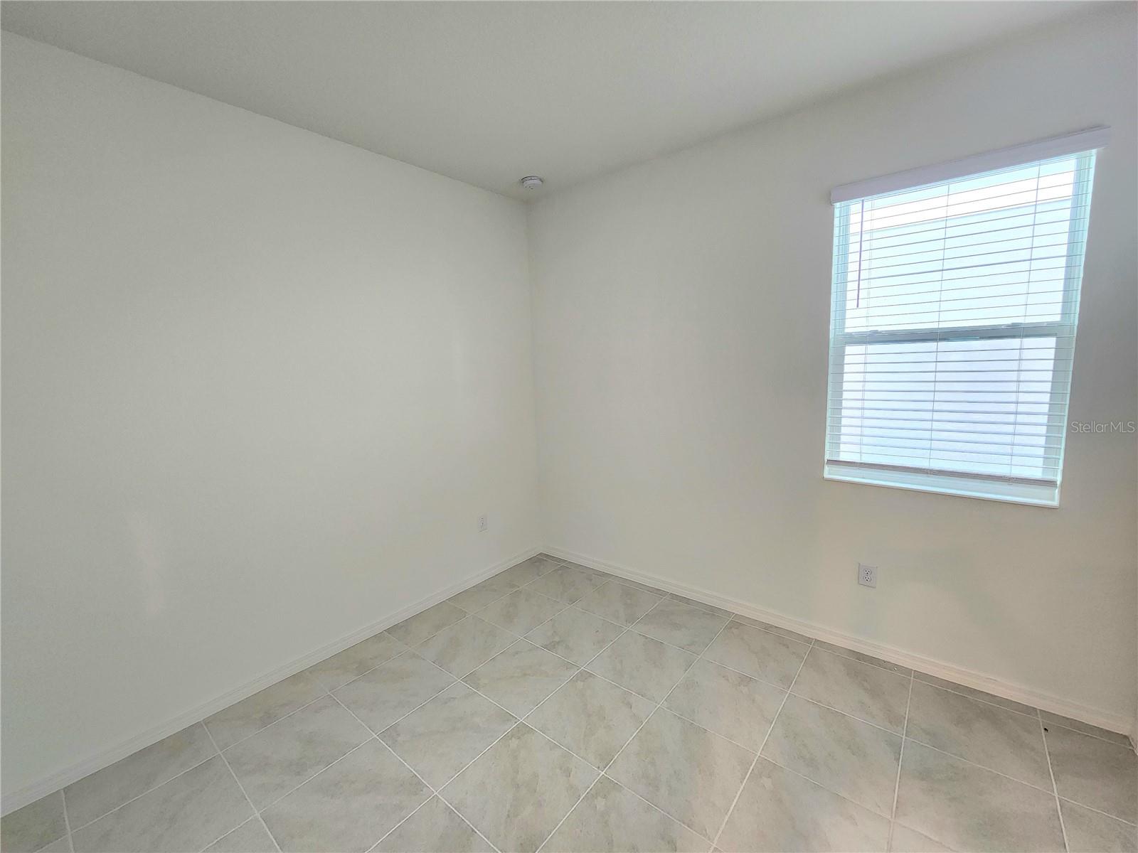 Image 20 of 41 For 11434 Gallatin Trail