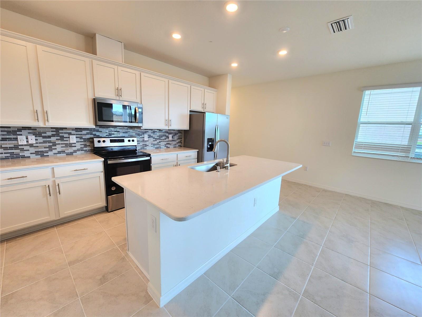 Image 7 of 41 For 11434 Gallatin Trail