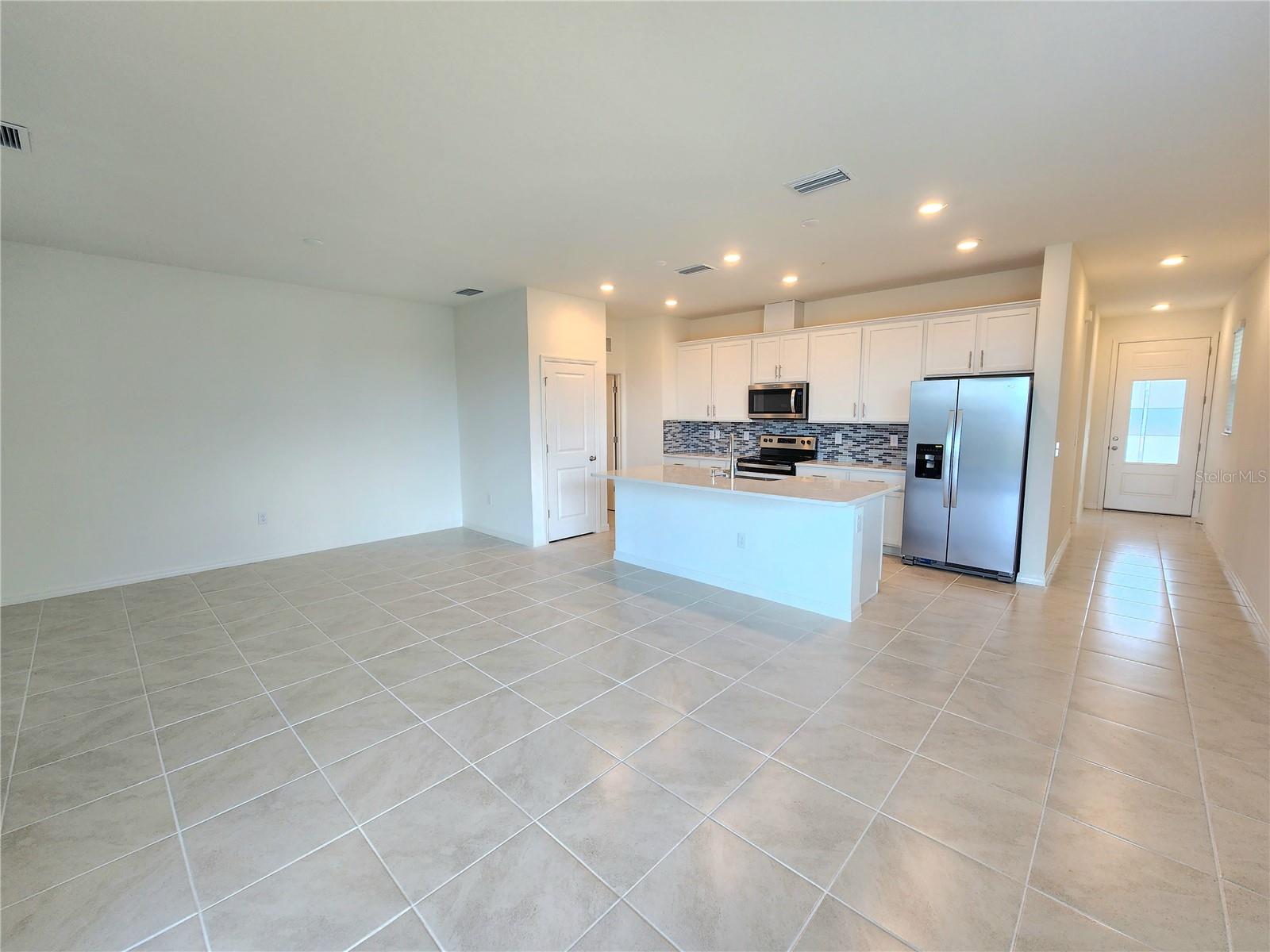 Image 8 of 41 For 11434 Gallatin Trail