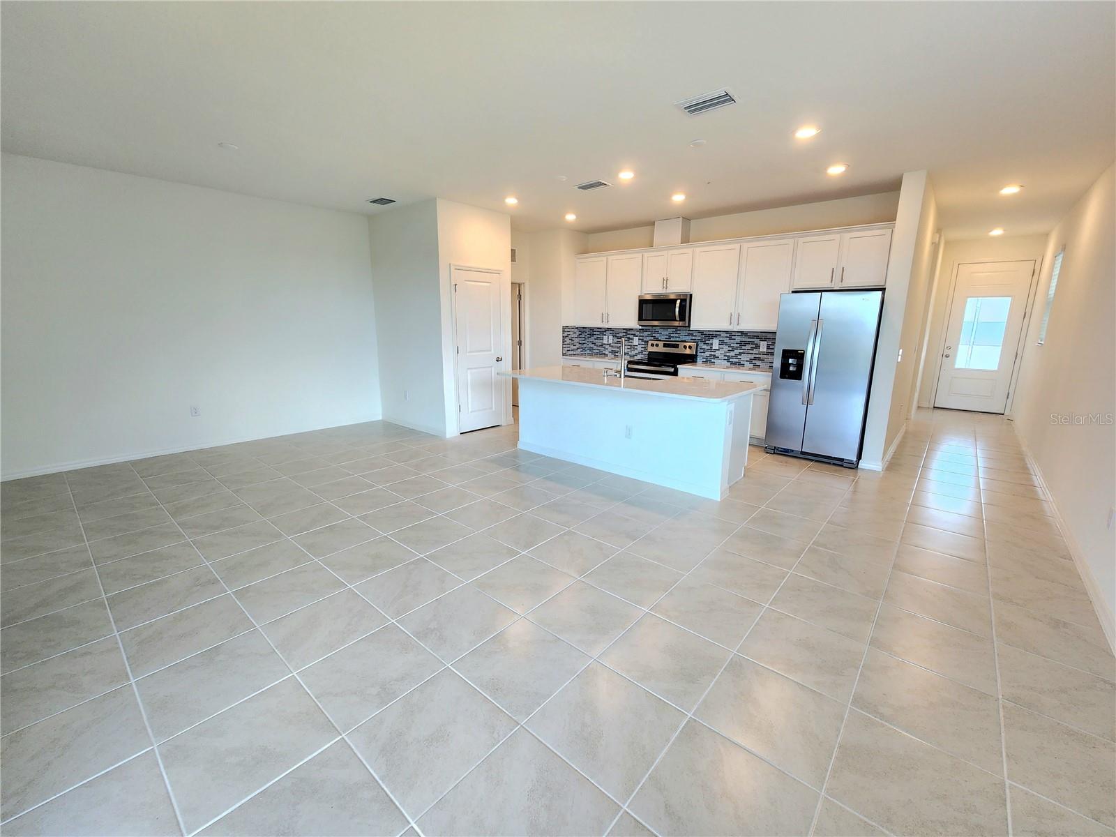 Image 9 of 41 For 11434 Gallatin Trail