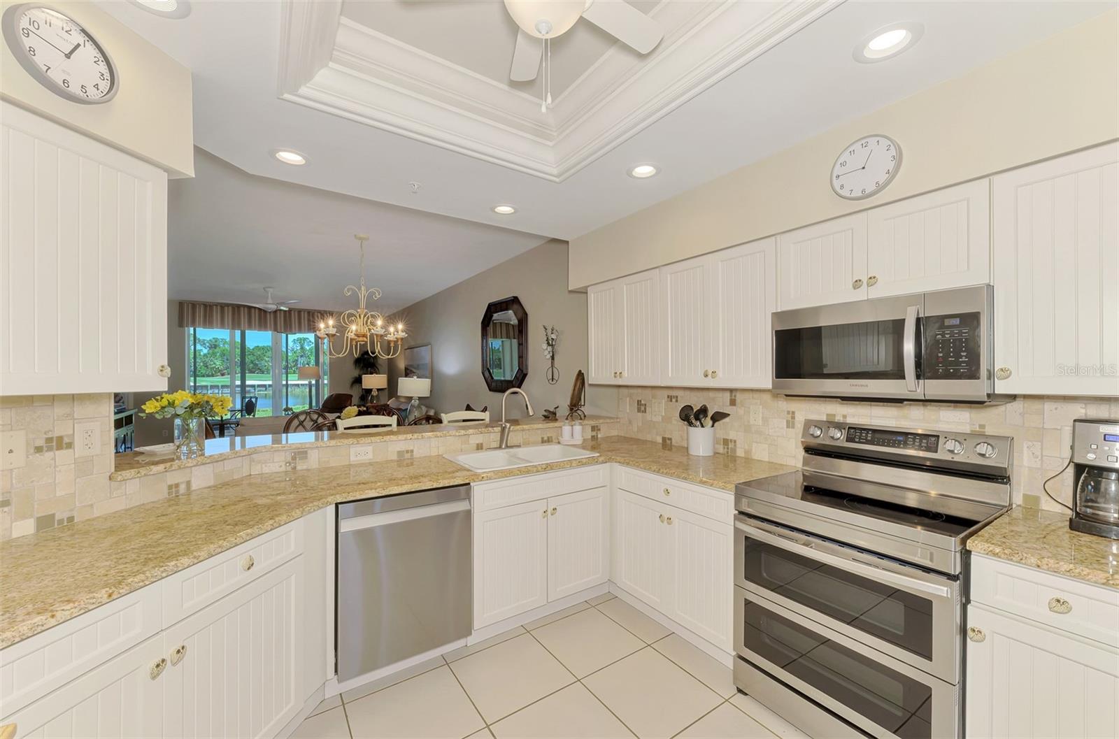 Image 26 of 85 For 8911 Veranda Way 211