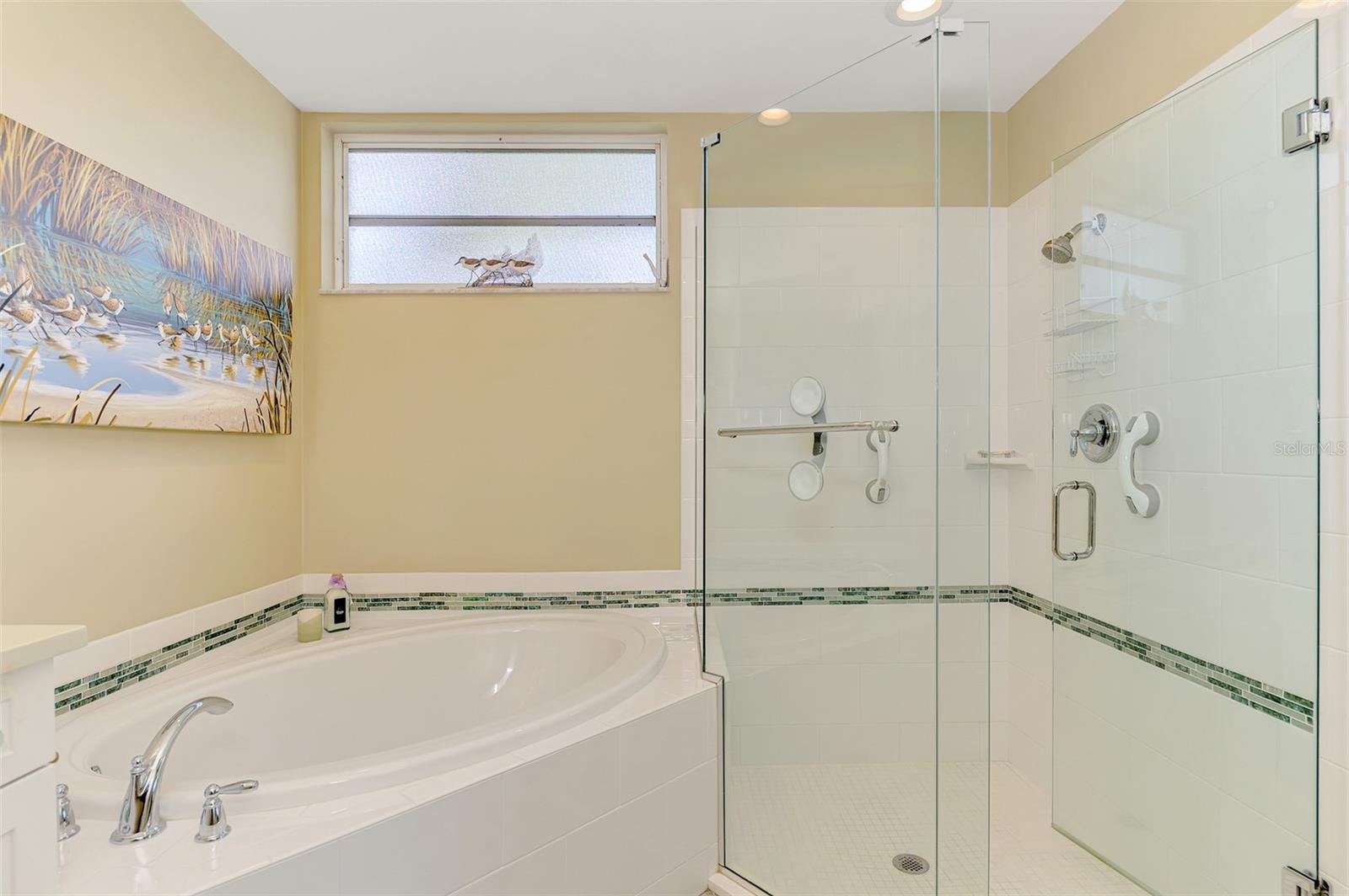 Image 40 of 85 For 8911 Veranda Way 211