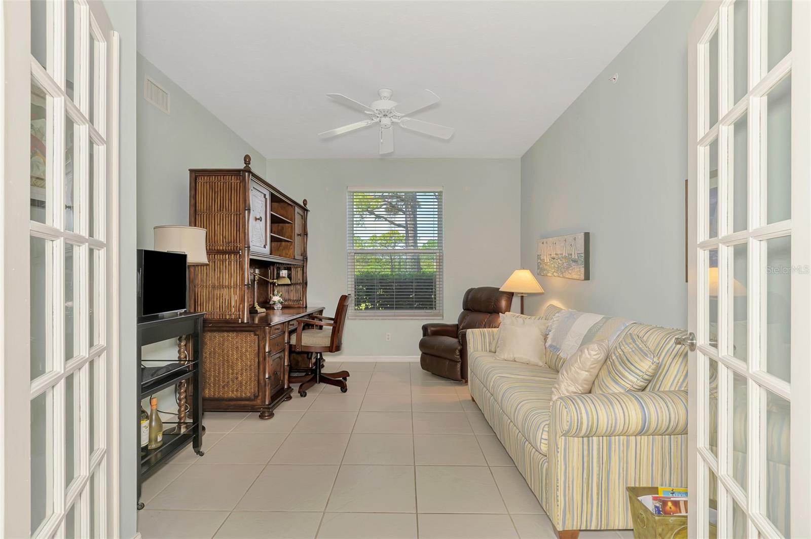 Image 41 of 85 For 8911 Veranda Way 211