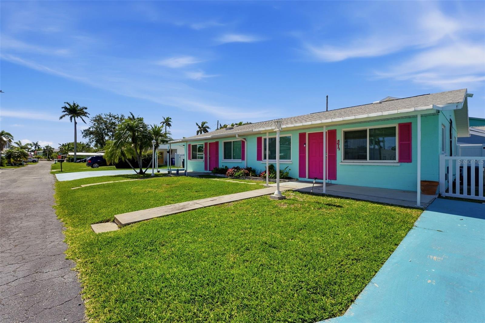 Image 2 of 50 For 4515-4517 103rd Street Court W