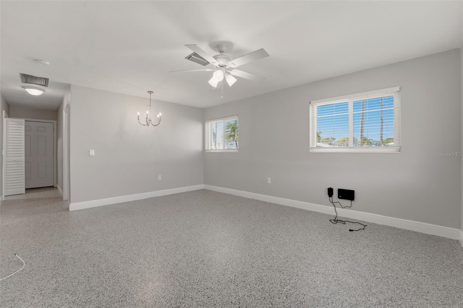 Image 23 of 50 For 4515-4517 103rd Street Court W