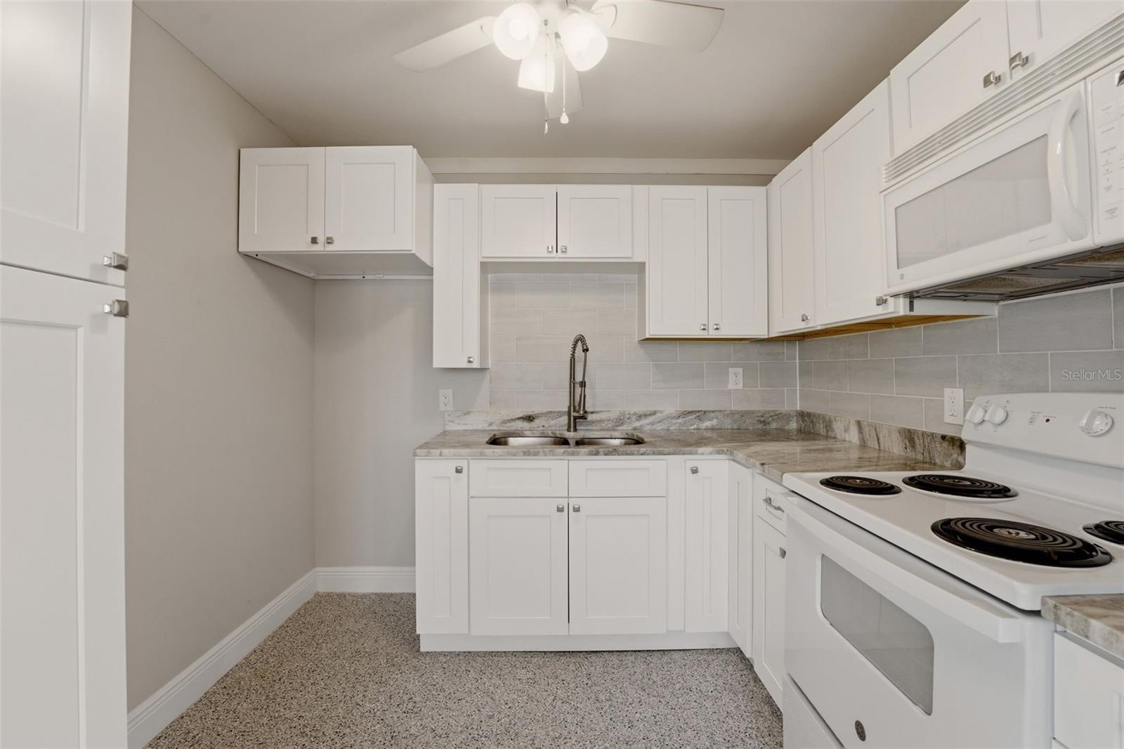 Image 26 of 50 For 4515-4517 103rd Street Court W