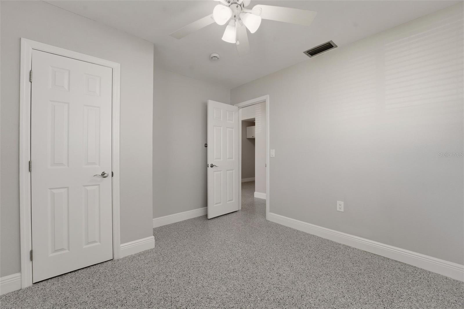 Image 30 of 50 For 4515-4517 103rd Street Court W