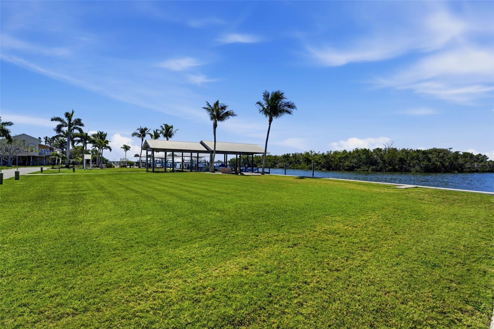 Image 38 of 50 For 4515-4517 103rd Street Court W