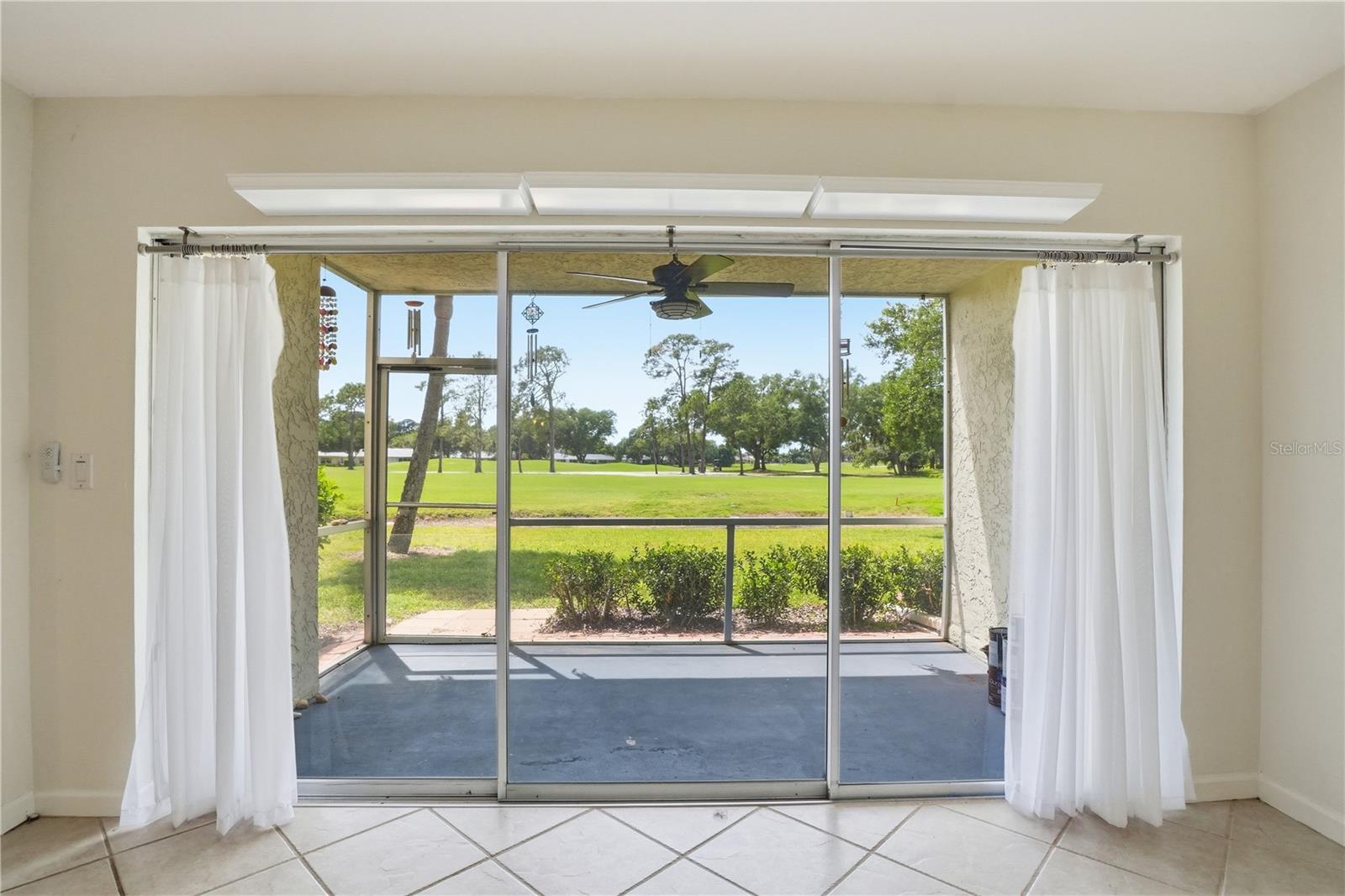 Image 10 of 19 For 7860 Palm Aire Lane 103