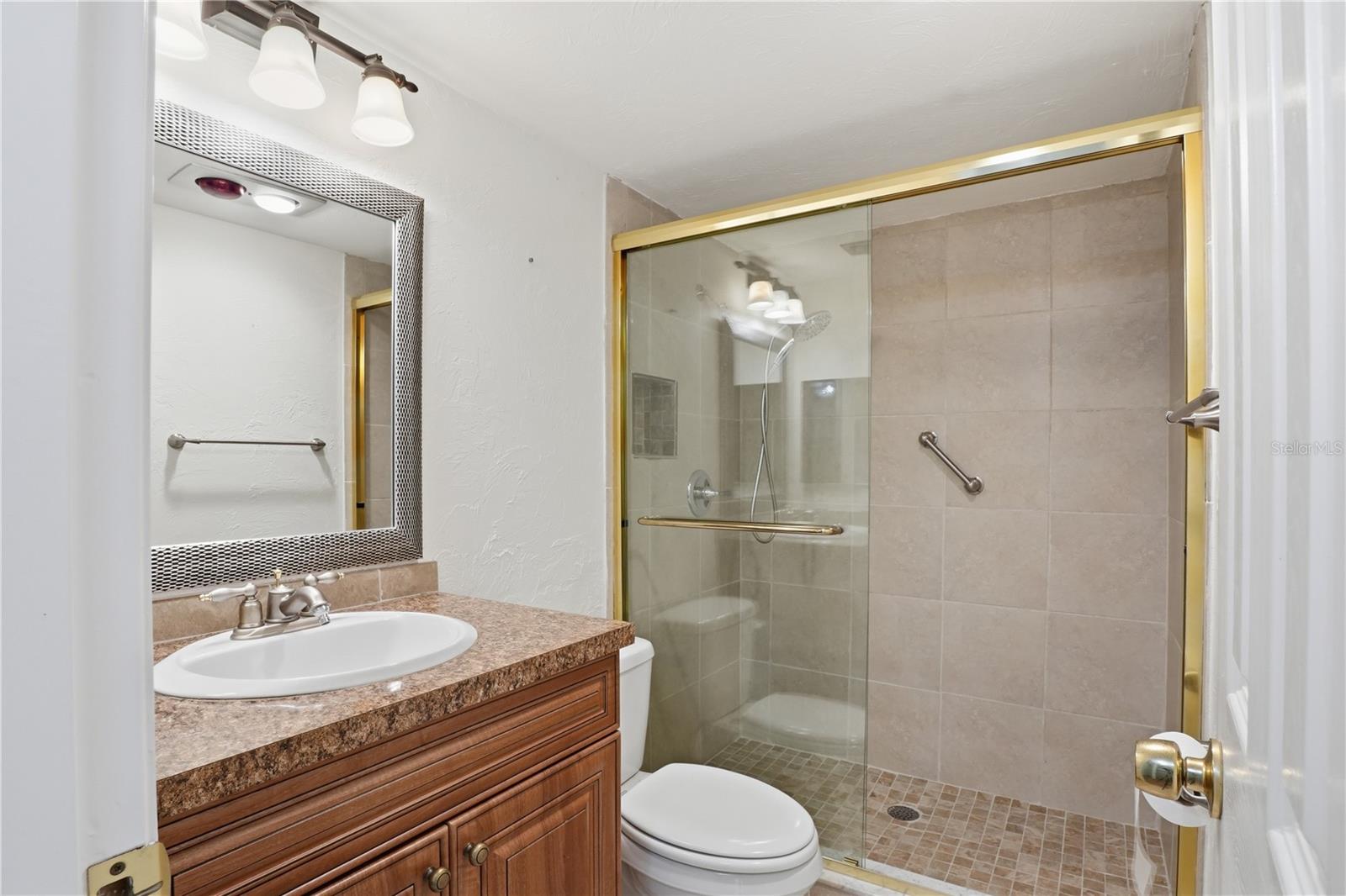 Image 16 of 19 For 7860 Palm Aire Lane 103