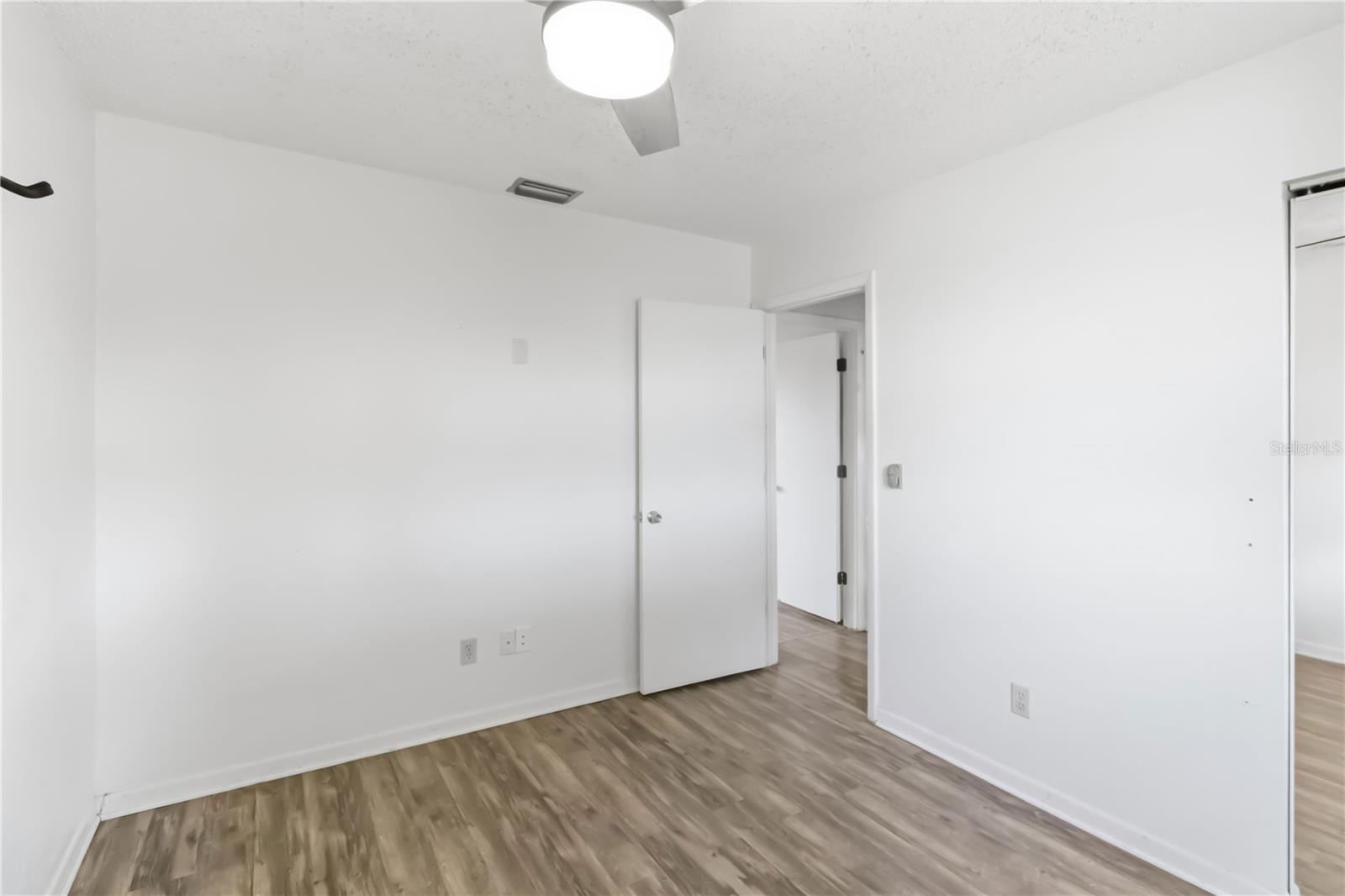 Image 12 of 22 For 4951 91st Avenue N 33