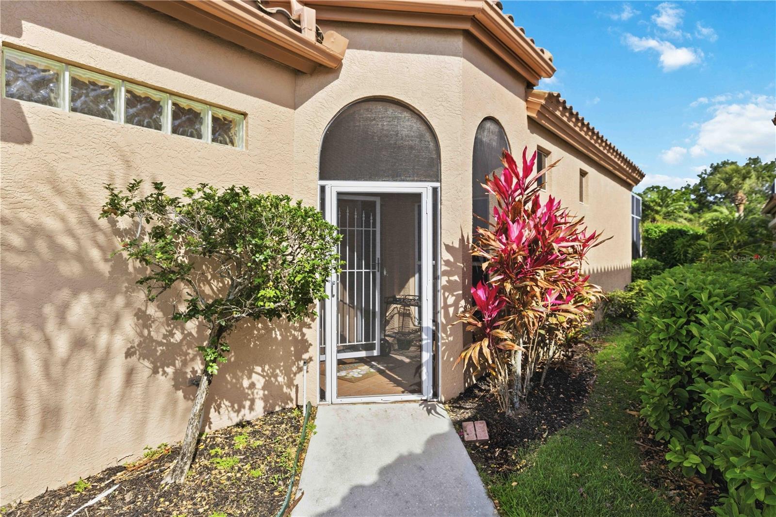 Image 2 of 24 For 4021 Jardin Lane