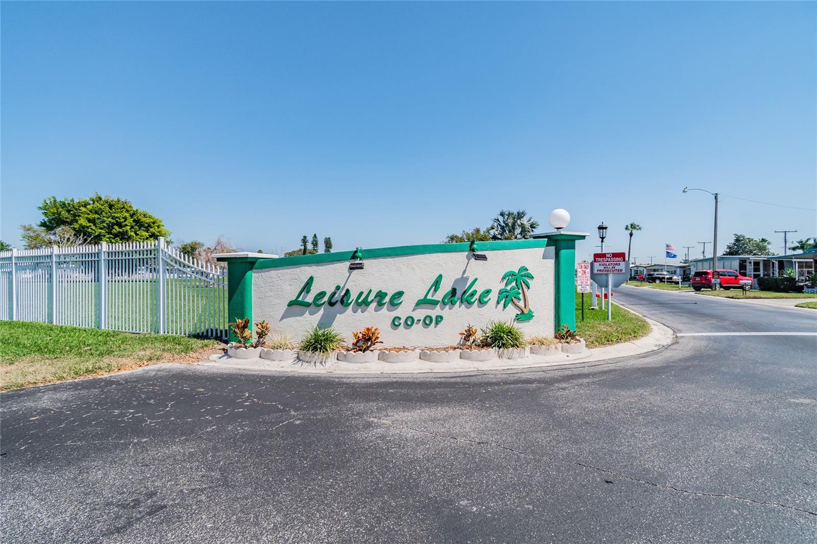 Image 2 of 9 For 2900 8th Avenue W 18