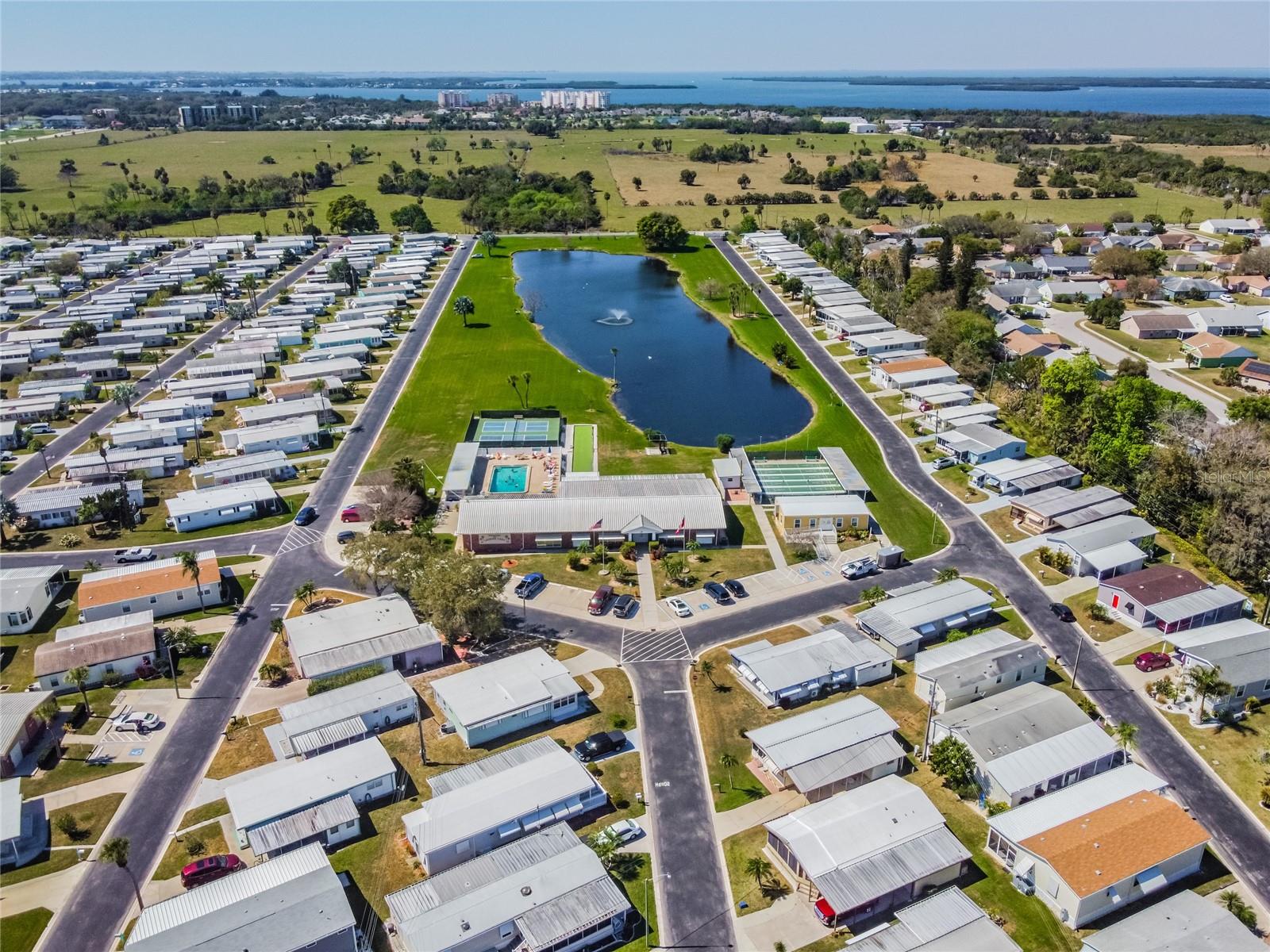 Image 8 of 9 For 2900 8th Avenue W 18