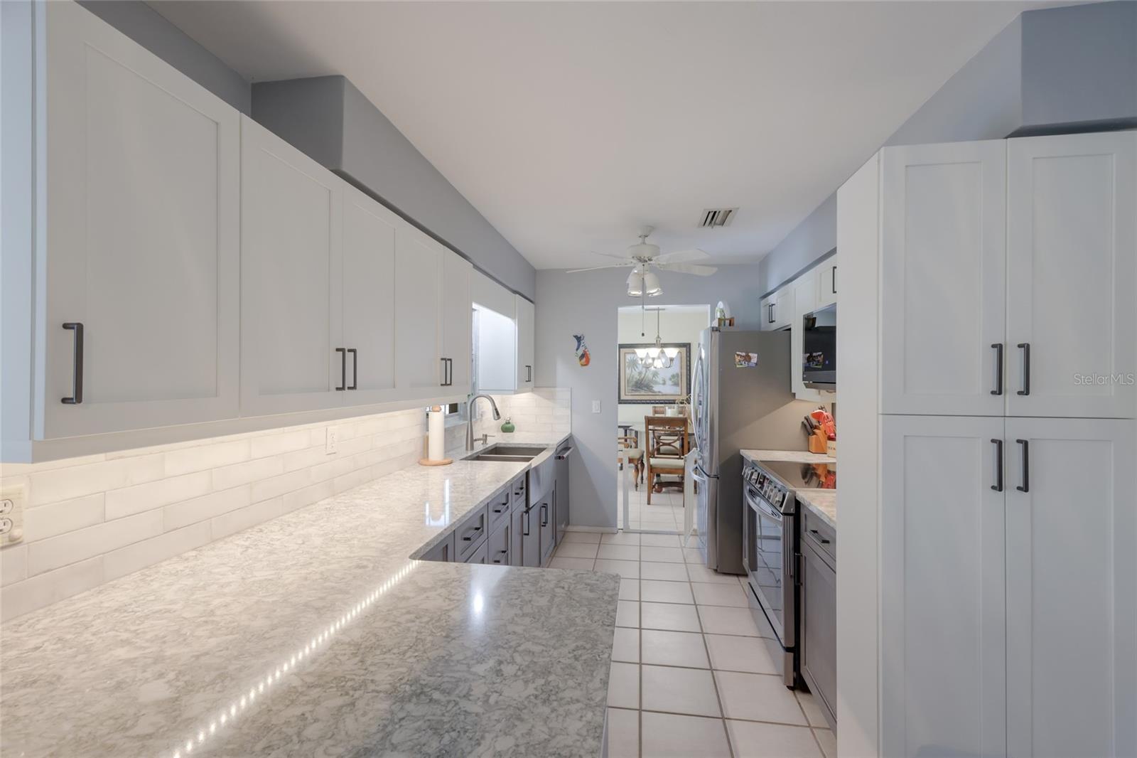 Image 15 of 38 For 5007 Bimini Drive