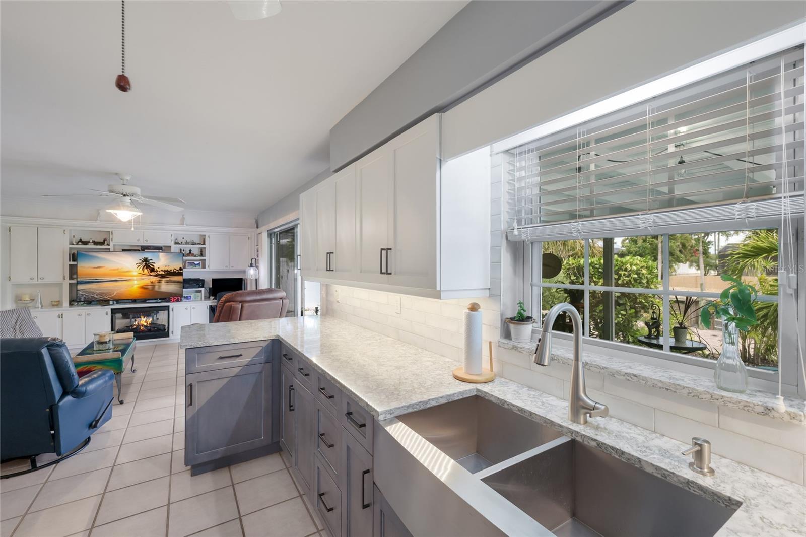 Image 17 of 38 For 5007 Bimini Drive