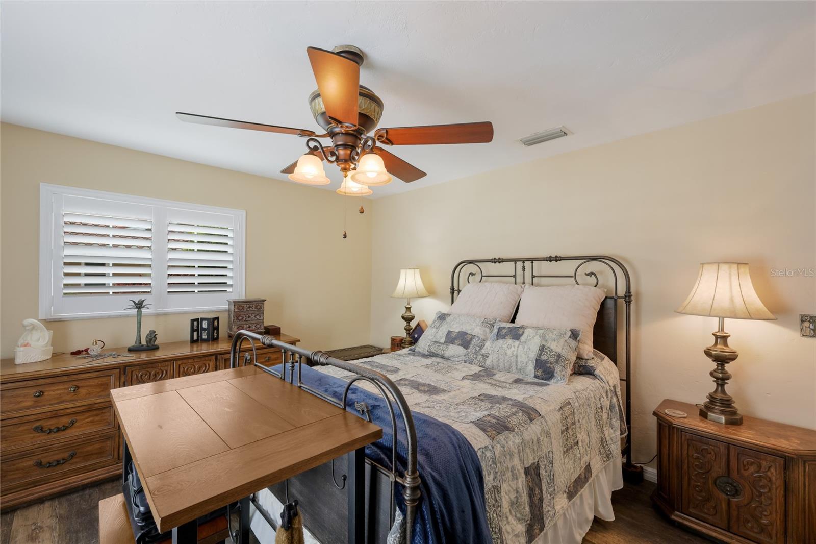 Image 20 of 38 For 5007 Bimini Drive