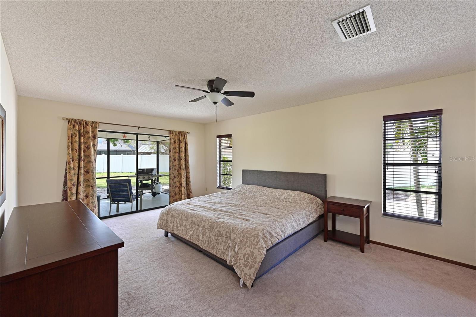 Image 12 of 28 For 8103 13th Avenue Nw