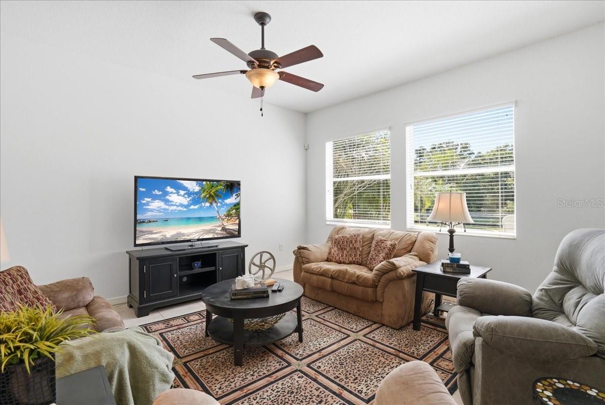 Image 12 of 47 For 5809 Lexington Drive