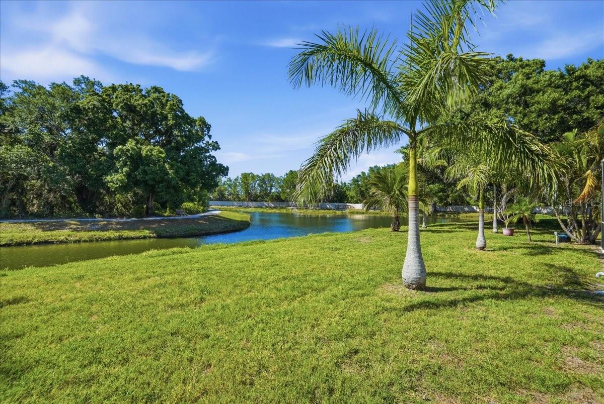 Image 6 of 47 For 5809 Lexington Drive