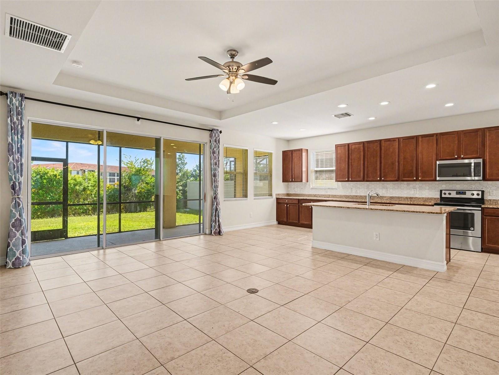 Image 3 of 20 For 4429 Conchfish Lane