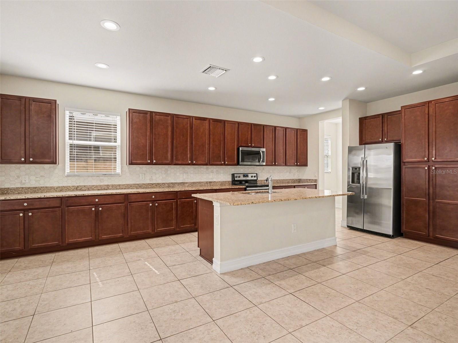 Image 4 of 20 For 4429 Conchfish Lane