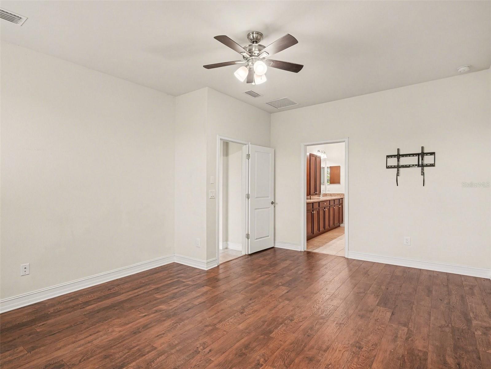Image 9 of 20 For 4429 Conchfish Lane