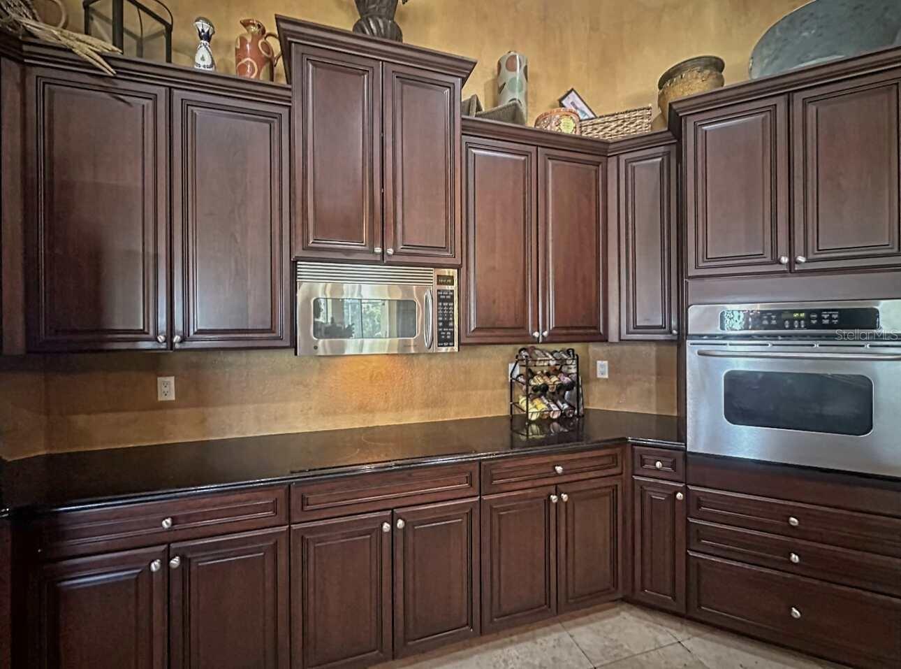 Image 13 of 78 For 110 Portofino Drive