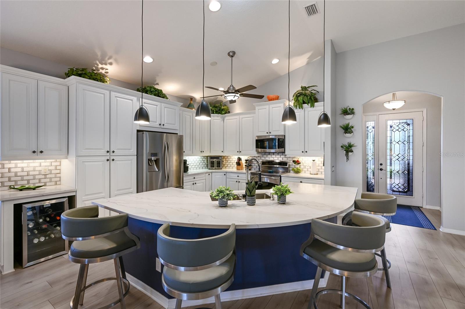 Image 16 of 73 For 6702 41st Street Circle E