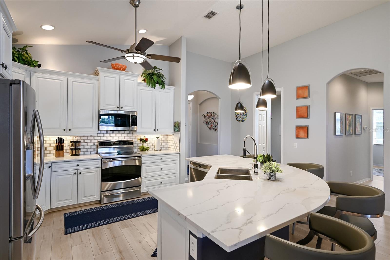 Image 17 of 73 For 6702 41st Street Circle E