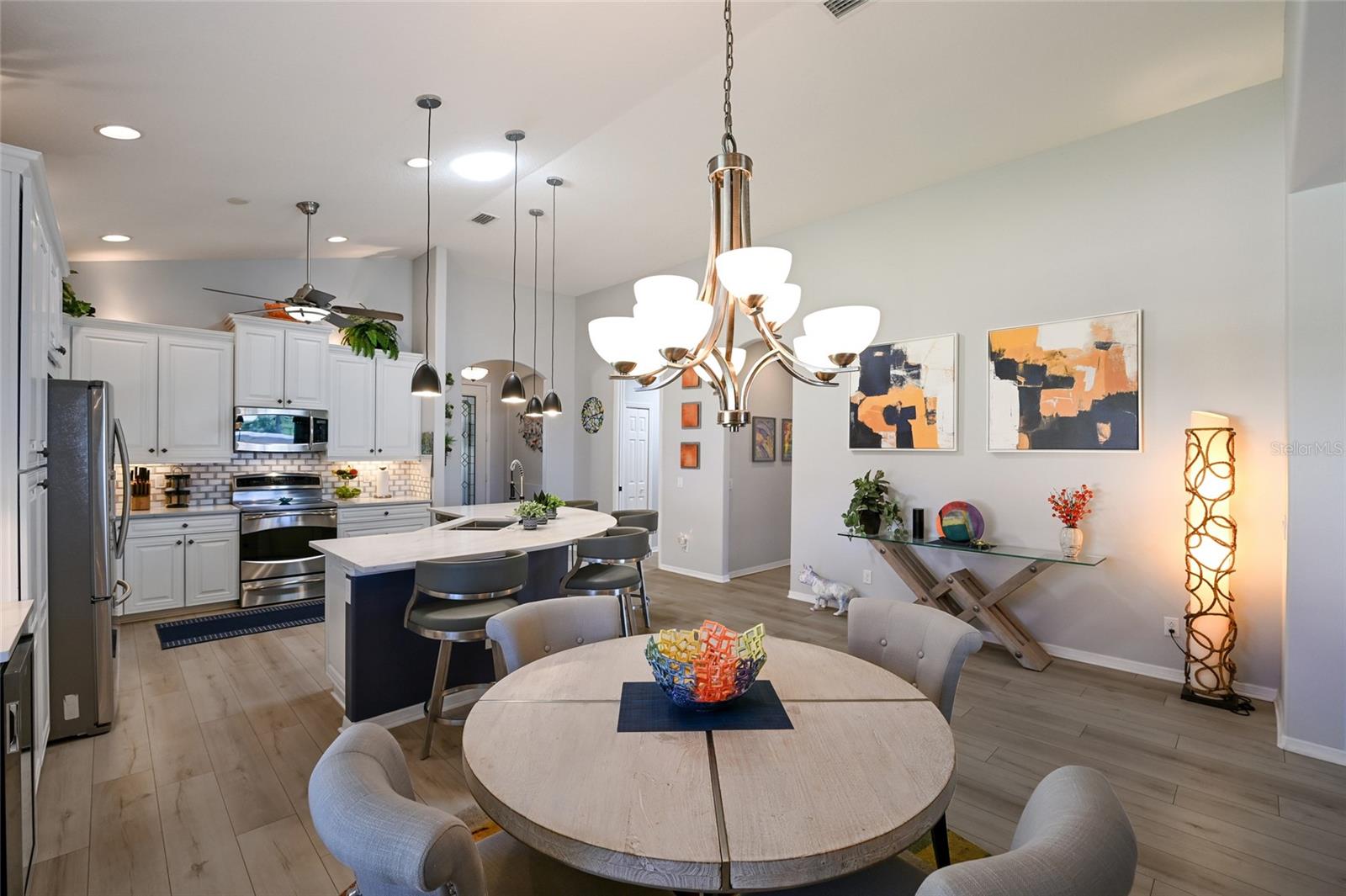 Image 22 of 73 For 6702 41st Street Circle E