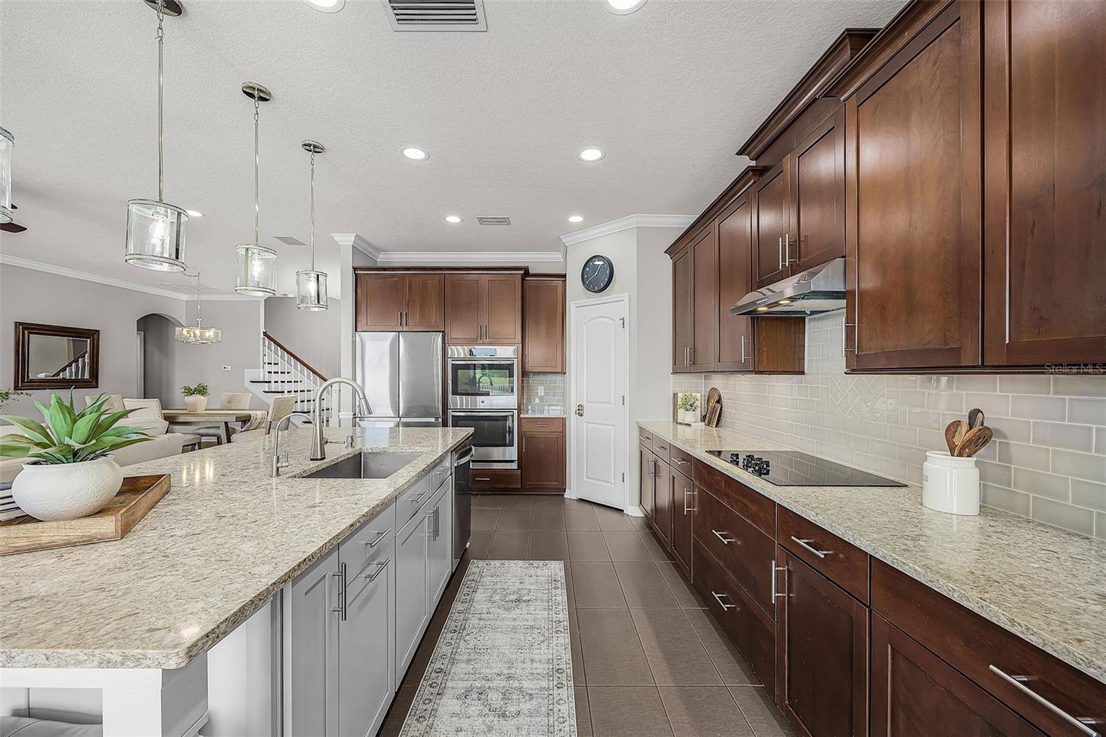 Image 21 of 33 For 835 129th Street Ne