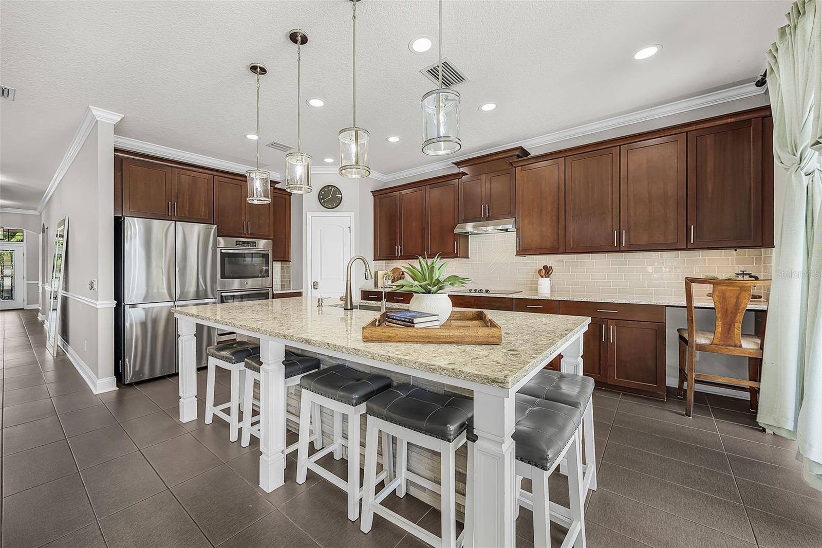 Image 22 of 33 For 835 129th Street Ne