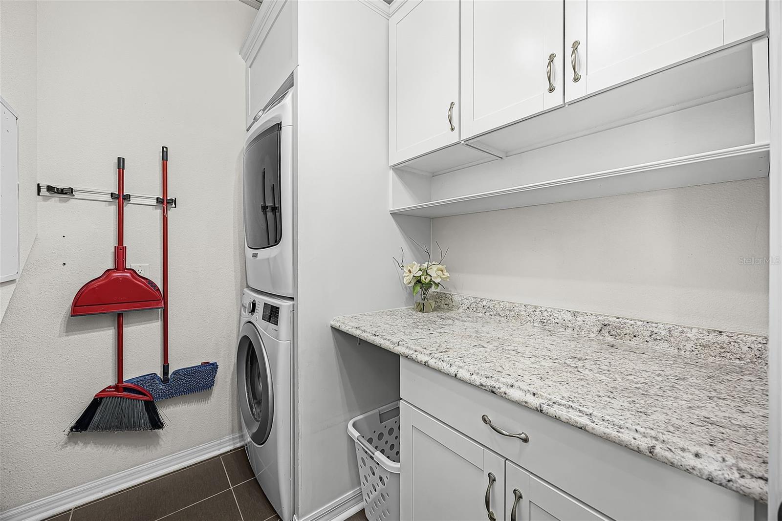 Image 24 of 33 For 835 129th Street Ne