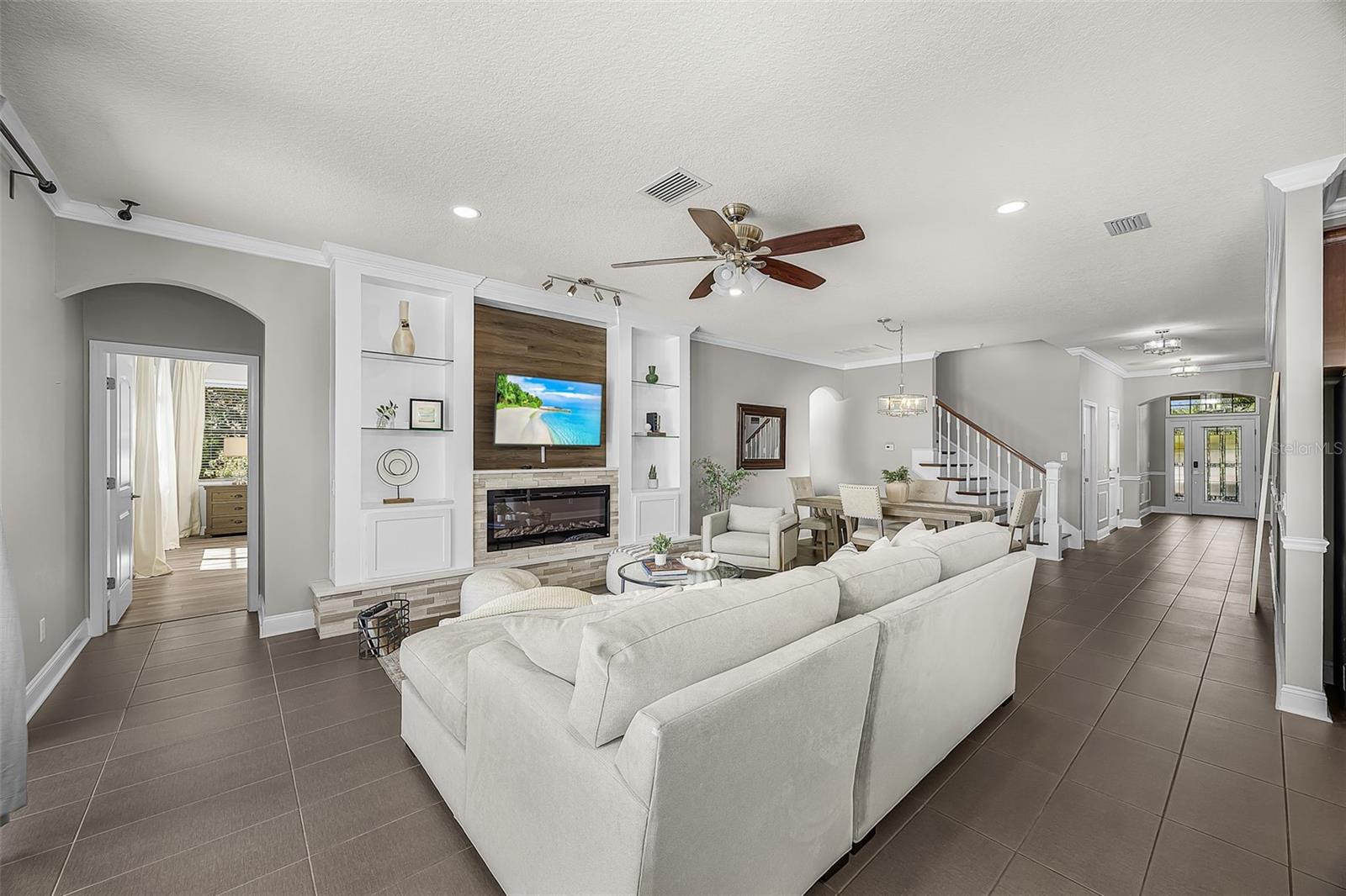 Image 6 of 33 For 835 129th Street Ne