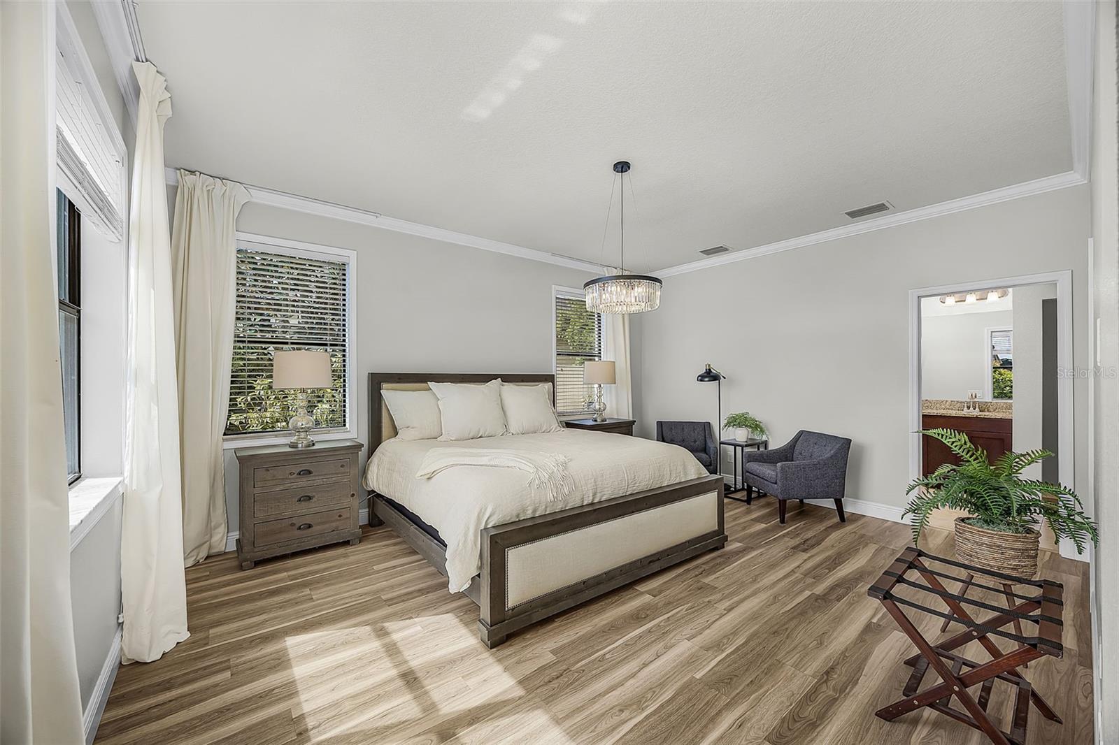 Image 7 of 33 For 835 129th Street Ne