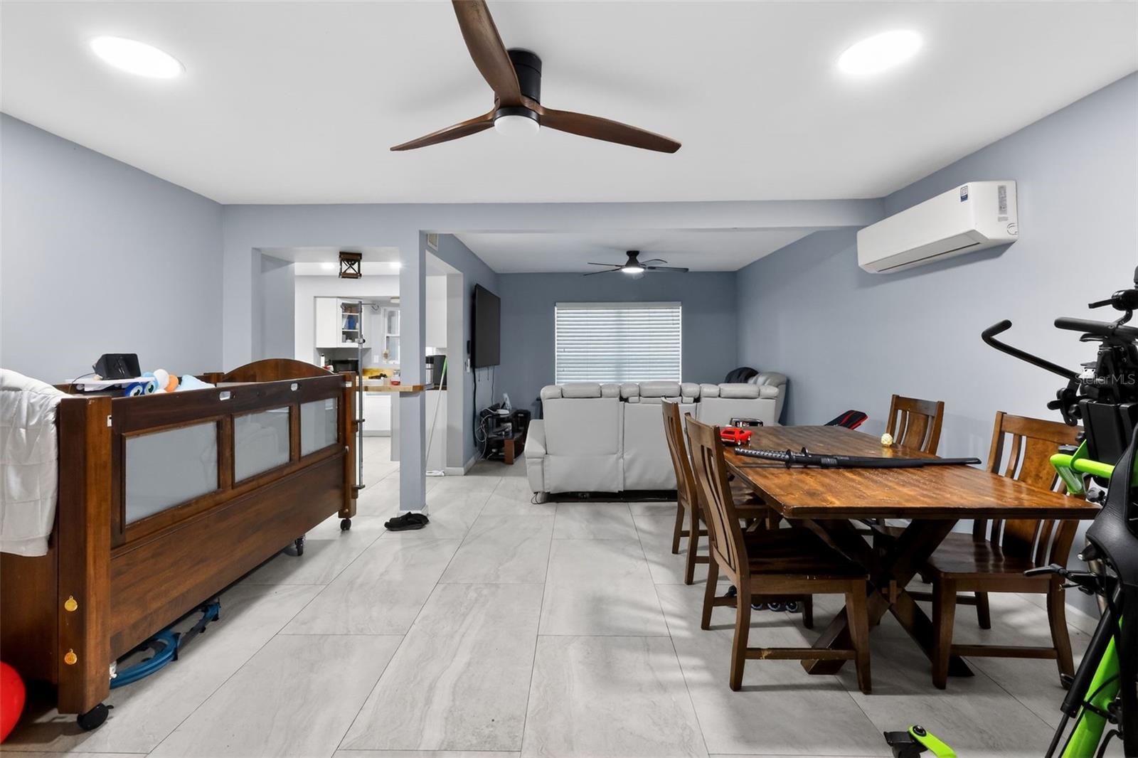 Image 14 of 30 For 7614 Palmbrook Drive