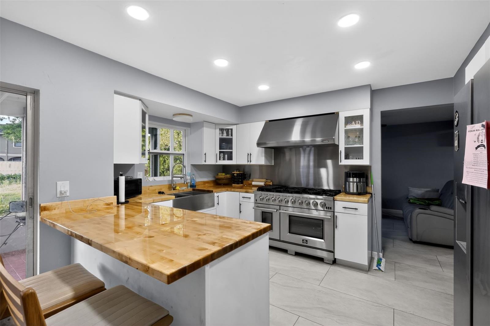 Image 9 of 30 For 7614 Palmbrook Drive