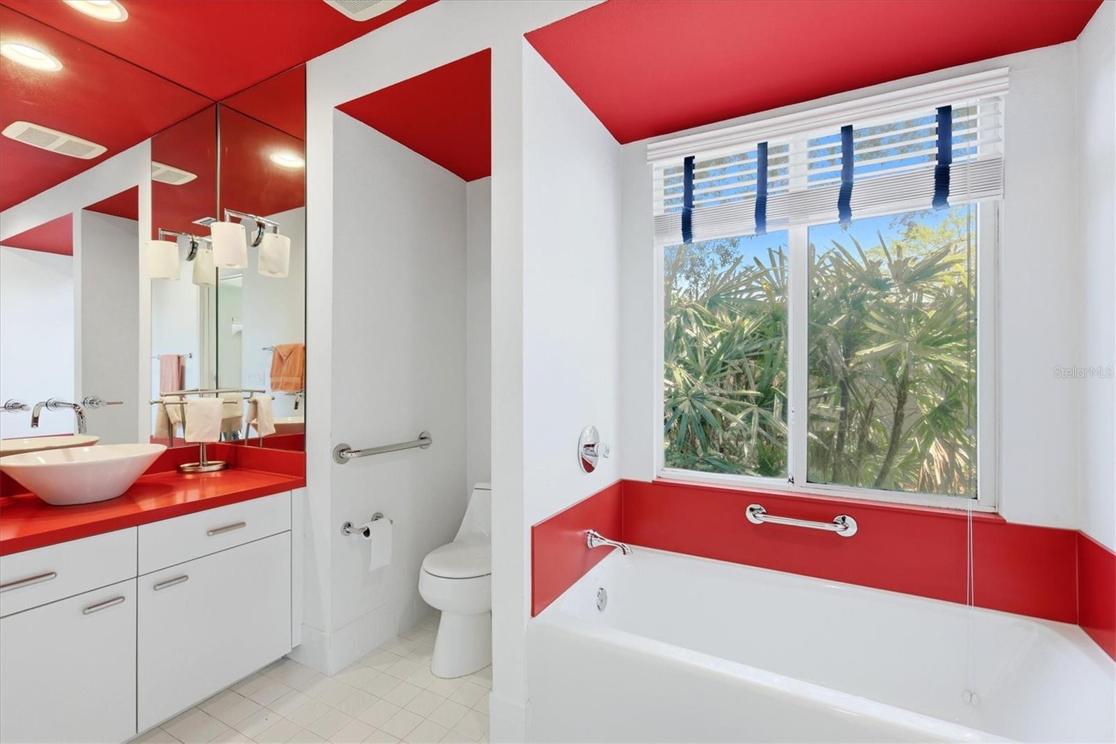 Image 15 of 26 For 2940 Bougainvillea Street