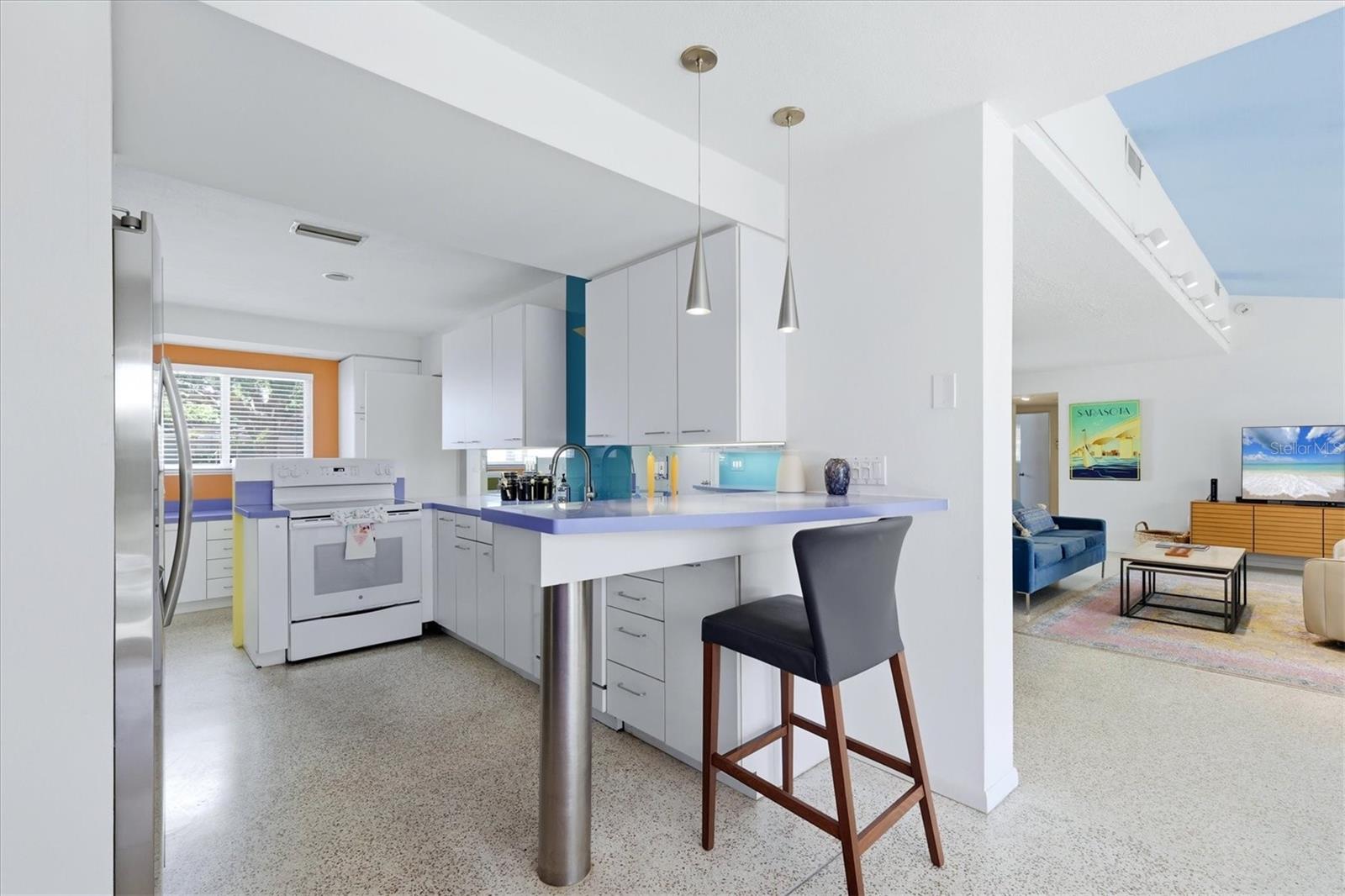 Image 9 of 26 For 2940 Bougainvillea Street