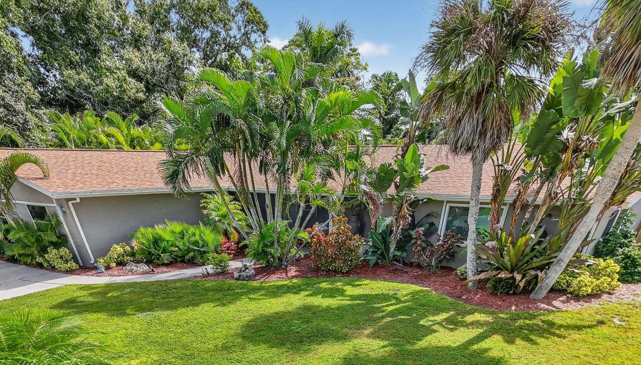 Details for 1884 Southpointe Drive, SARASOTA, FL 34231